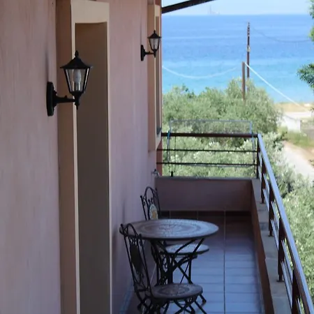 Annouda's Maisons Apartment Skala Sotiros